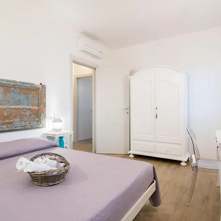 Bright In A With Swimming Pool Appartement Fermo